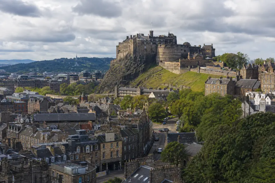 Edinburgh Castle overlooking the old town